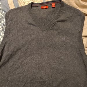 Izod Gray sweater vest